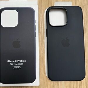 iPhone 15 Pro Max silicone case (Black)